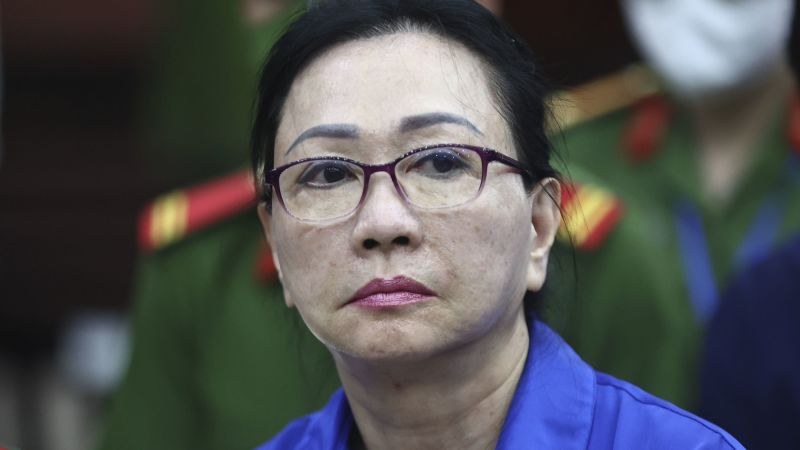 Multimillonaria vietnamita subasta bienes para pagar fraude
