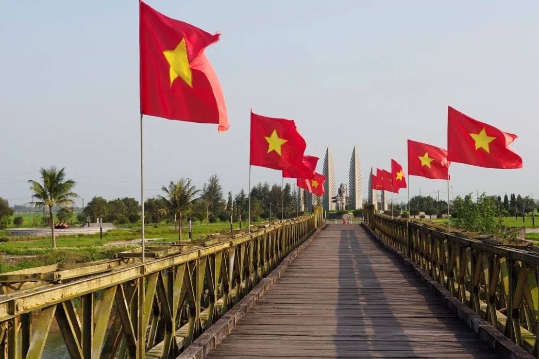Aldea de túneles en Vietnam resistió bombardeos por años