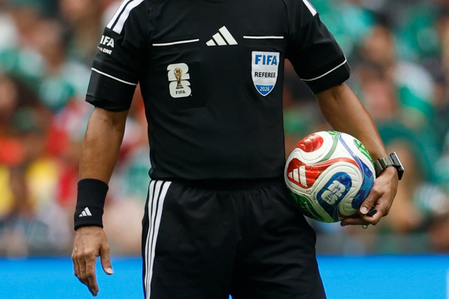 Árbitro uruguayo dirigirá México vs Corea del Sur