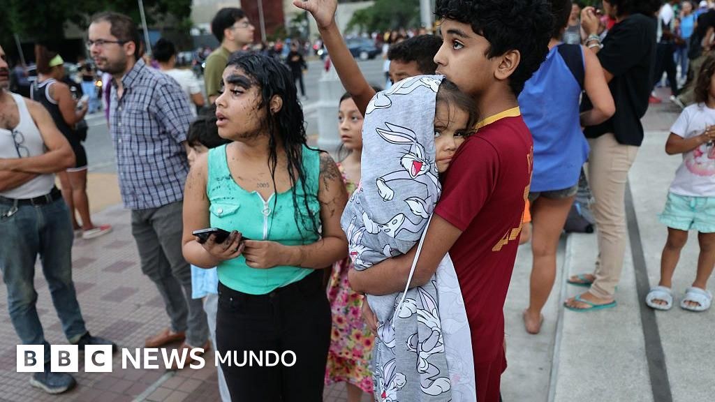 Terremoto de 7.2 sacude Venezuela con fuerte réplica