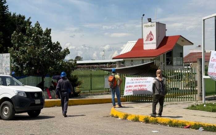 Compras de pánico por bloqueo de CNTE en Oaxaca