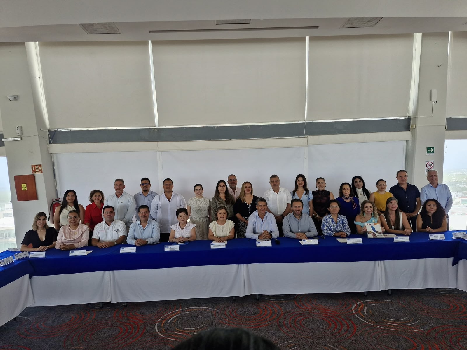 Quintana Roo impulsa transparencia con sector empresarial