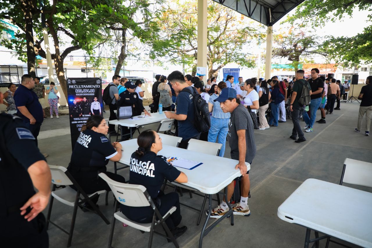 Playa del Carmen realiza 16ª Feria Municipal del Empleo