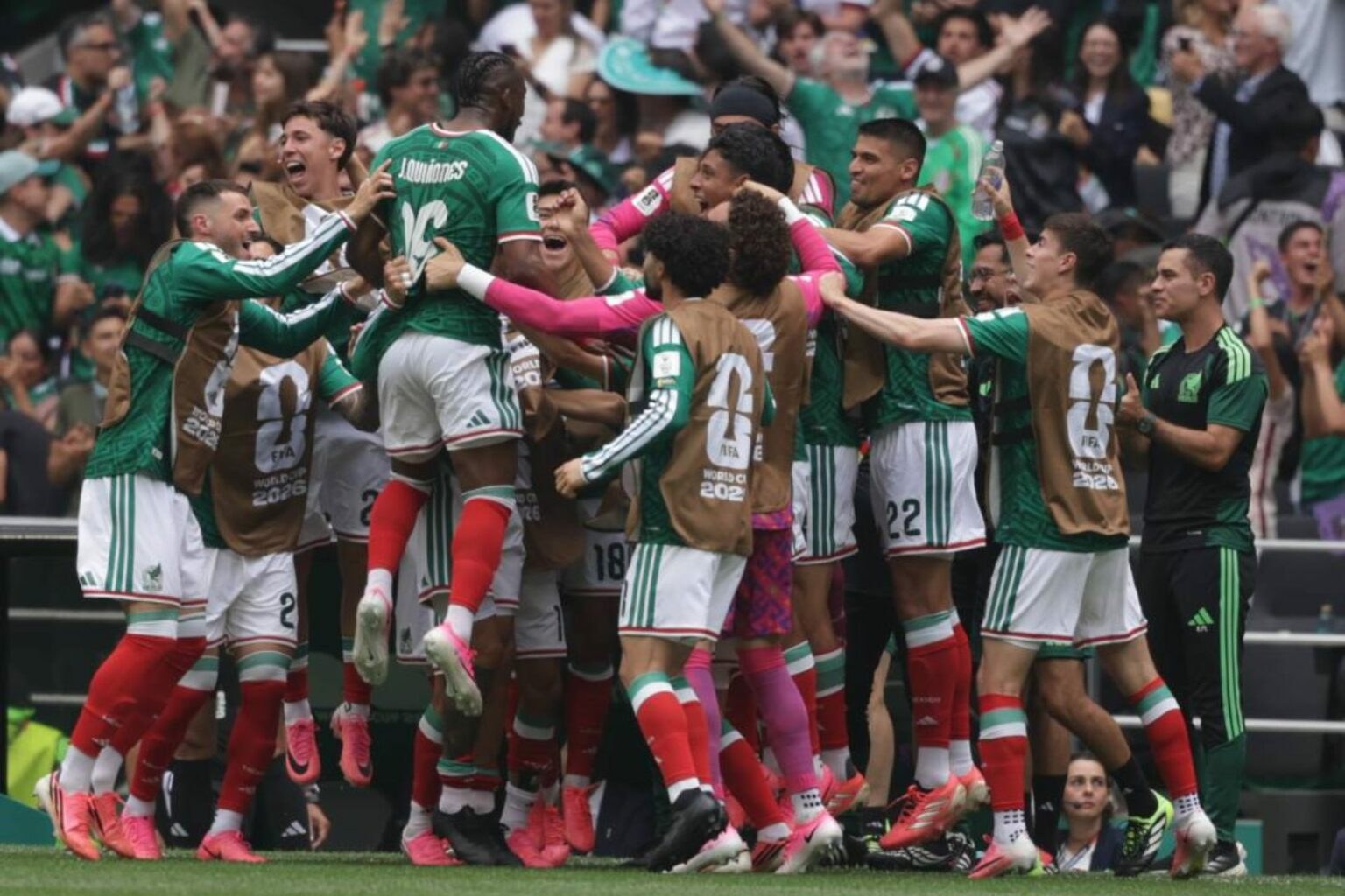 Técnicos de Corea y República Checa destacan presión de México