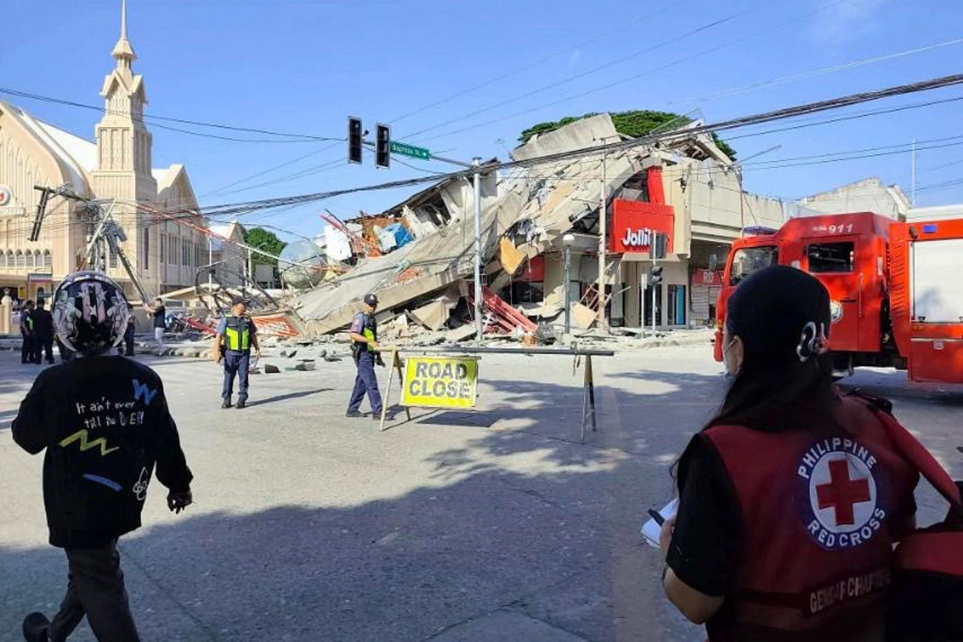 01_terremoto-filipinas-8jun26.jpg