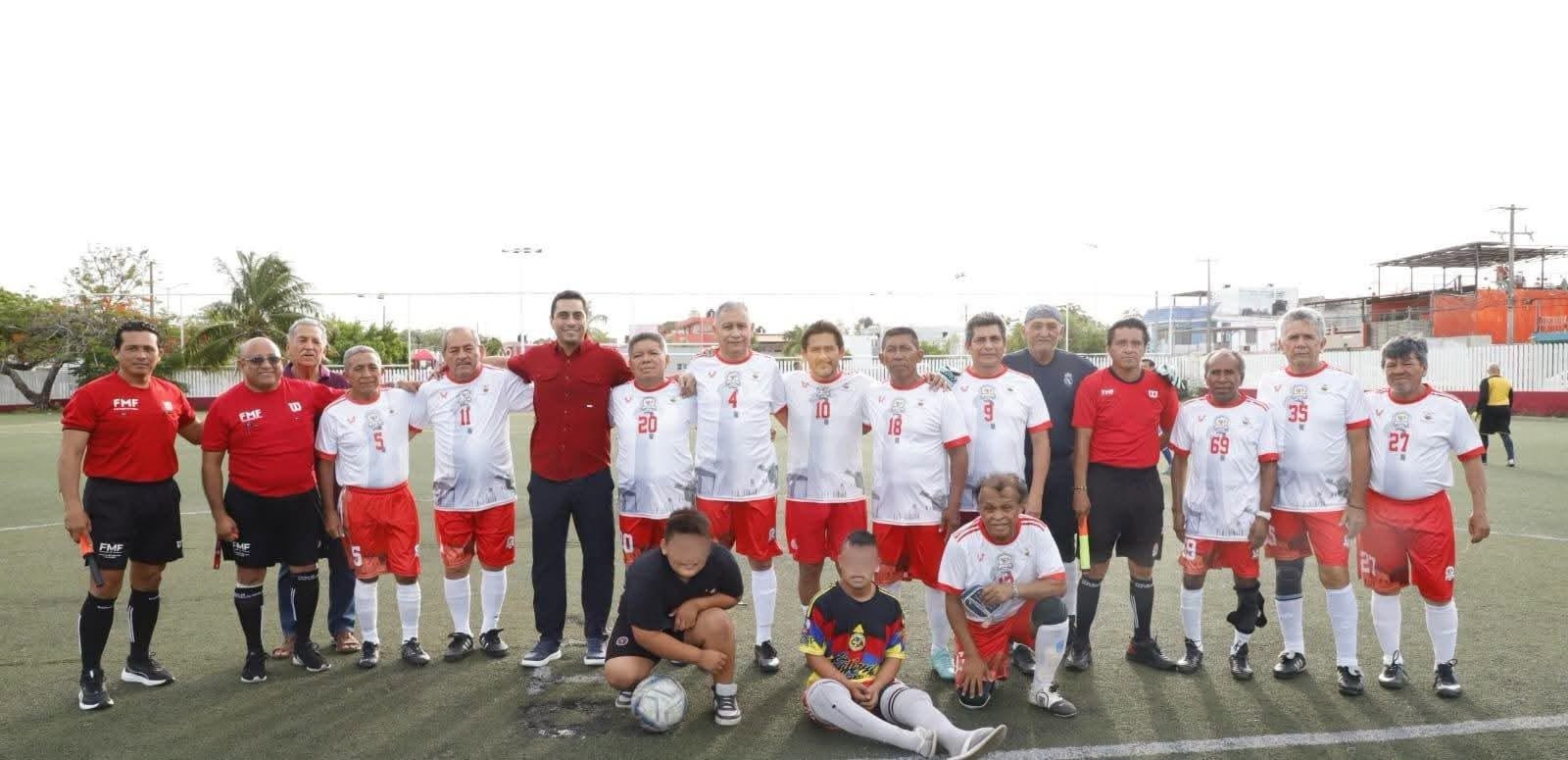 ICATQR capacita a futbolistas de Liga Diamante 60 y más