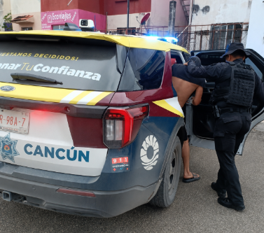 Detienen a sujeto por violencia familiar en Villas Otoch Paraíso