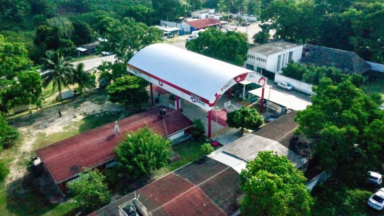 Inauguran domo en primaria Benito Juárez de Ucum