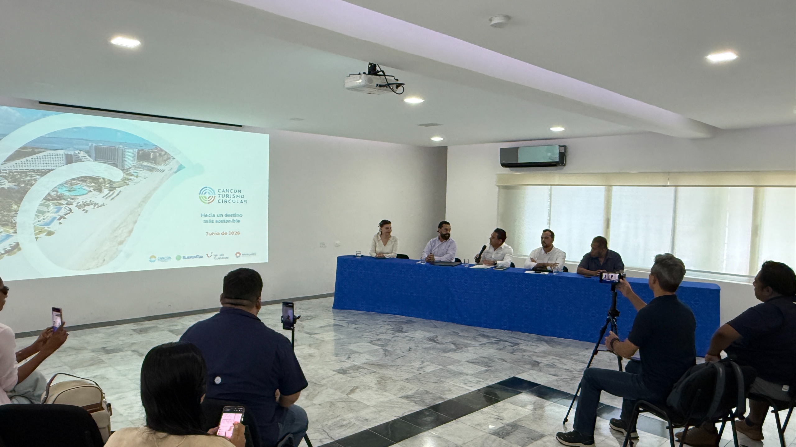 Cancún impulsa turismo sostenible con guía menos plásticos