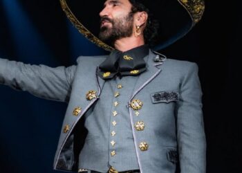 Alejandro Fernández aclara rumores tras muerte de su padre
