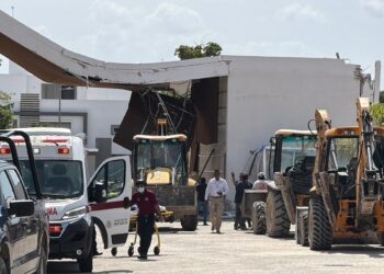 Hallan segundo cuerpo tras derrumbe en Residencial Aqua