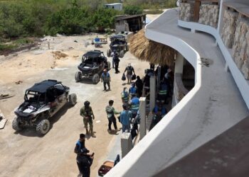 Programa Obra Segura inspecciona obras en Holbox