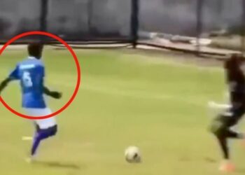 ⚽💔 Joven futbolista muere tras brutal choque en partido
