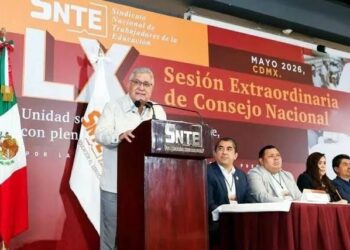 SNTE exige 2 mil mdp por adeudos a maestros