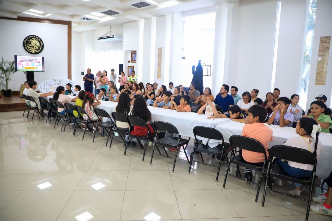Playa del Carmen incluye voz infantil en Plan Municipal