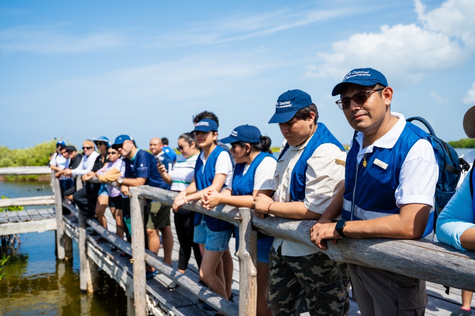 Jornada de restauración de manglar en Punta Sur, Cozumel