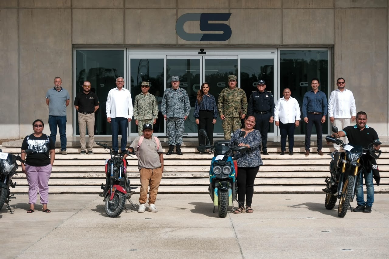 Entregan nueve motocicletas recuperadas en Quintana Roo
