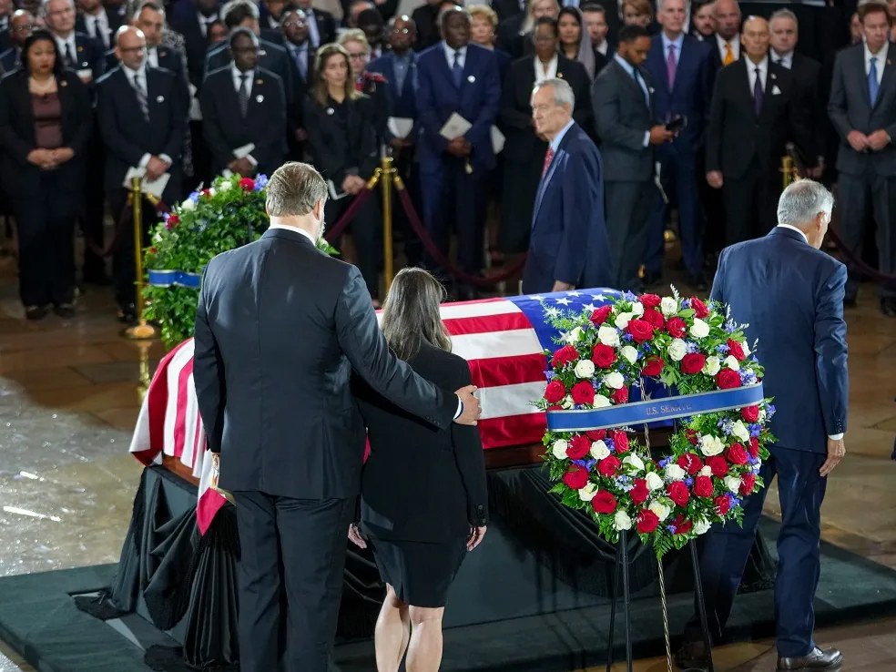 Homenajean al senador Lindsey Graham en Washington