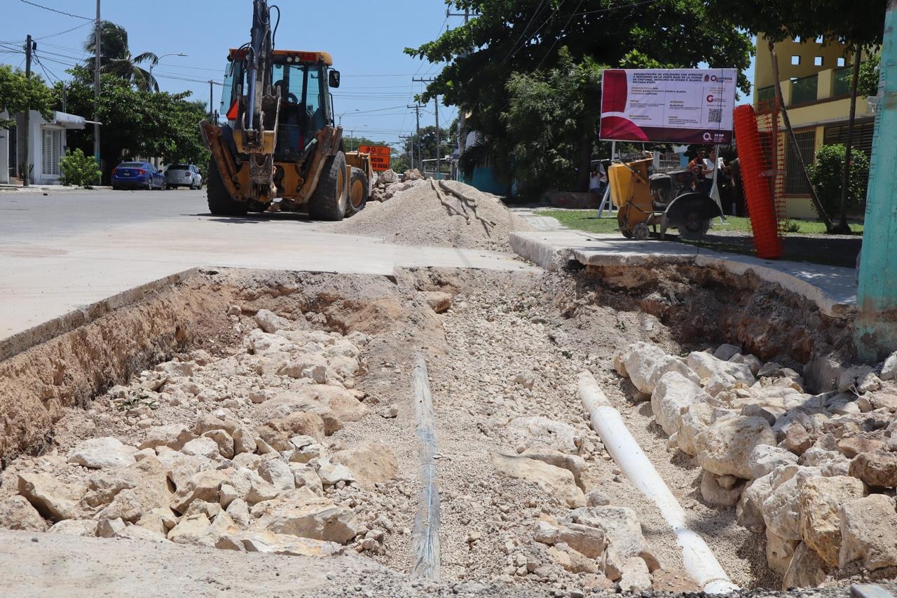 Chetumal inicia programa para reparar desfondes en 8 colonias