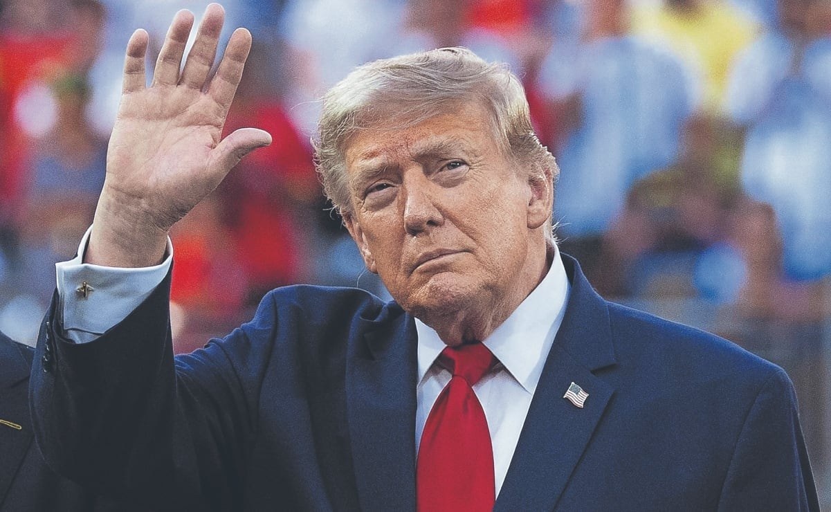 Trump rechazó 6 mil indultos y favoreció a sus aliados