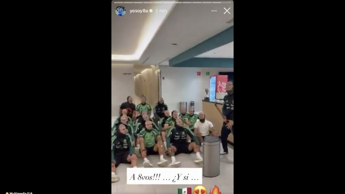 Selección Mexicana celebra pase a octavos con remo vikingo