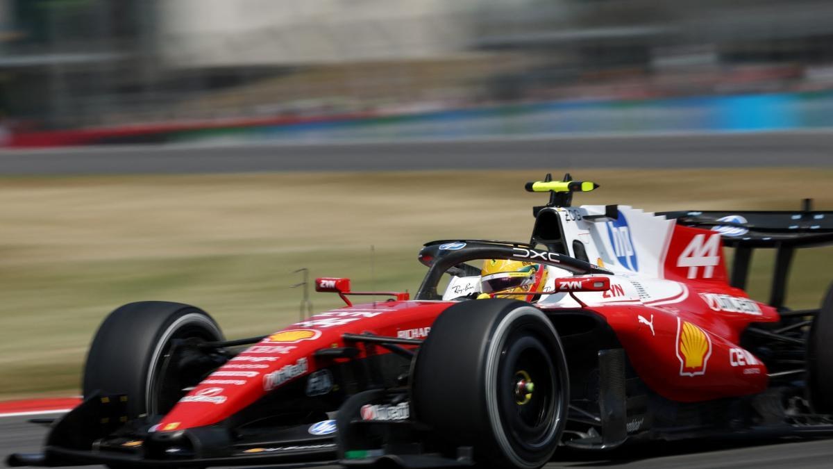 Hamilton lidera práctica en GP de Gran Bretaña 2026