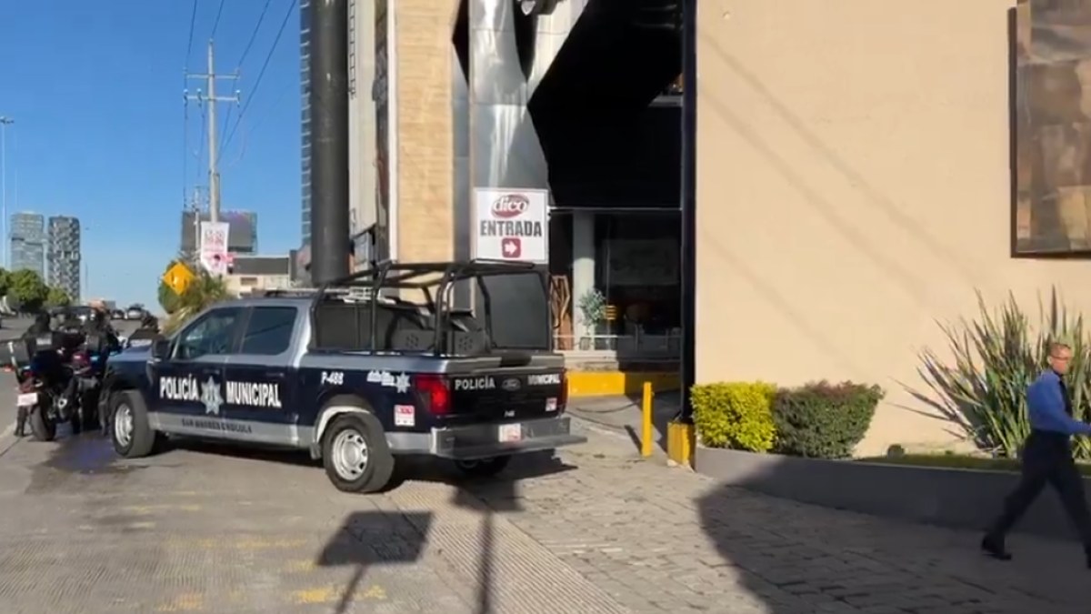 Detienen a presunto tirador en Vía Atlixcáyotl, Puebla
