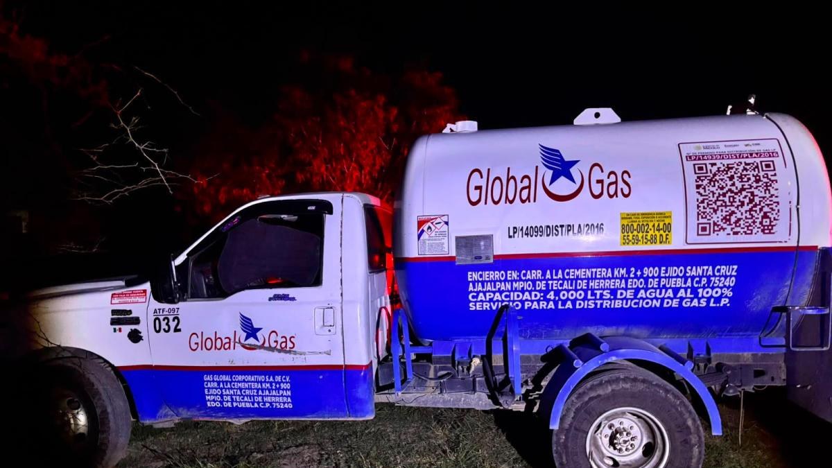 Detienen a cinco con dos pipas de gas LP ilícito en Puebla