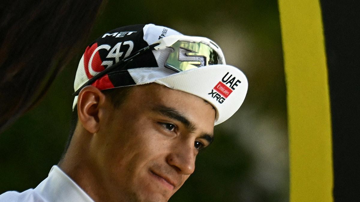 Isaac del Toro gana respeto en UAE Team Emirates