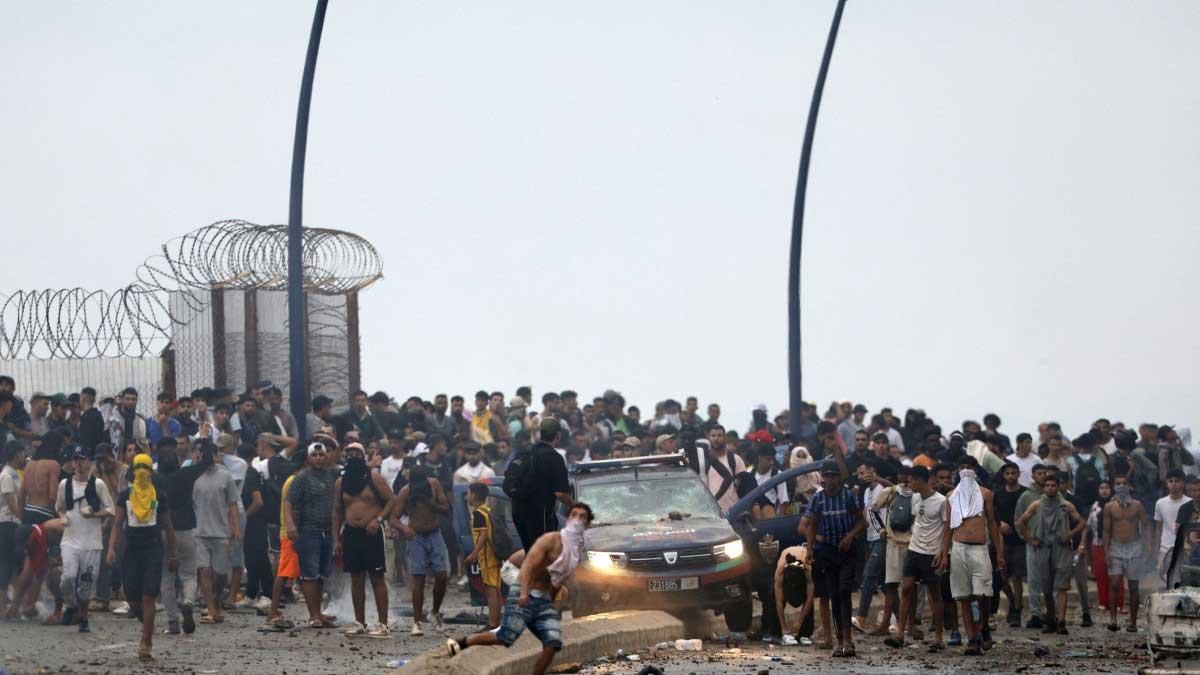 Crisis migratoria en Ceuta: 60 mil cruzan desde Marruecos