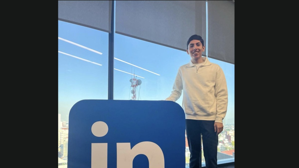 Fernando Cortés impulsa negocios con marca personal en LinkedIn