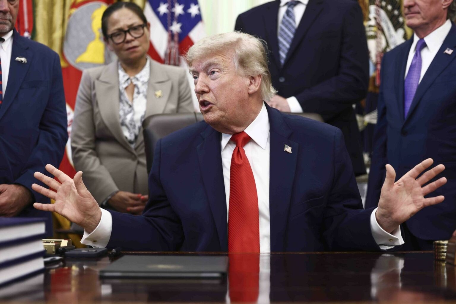Trump espera donación de acciones SpaceX a cuentas infantiles
