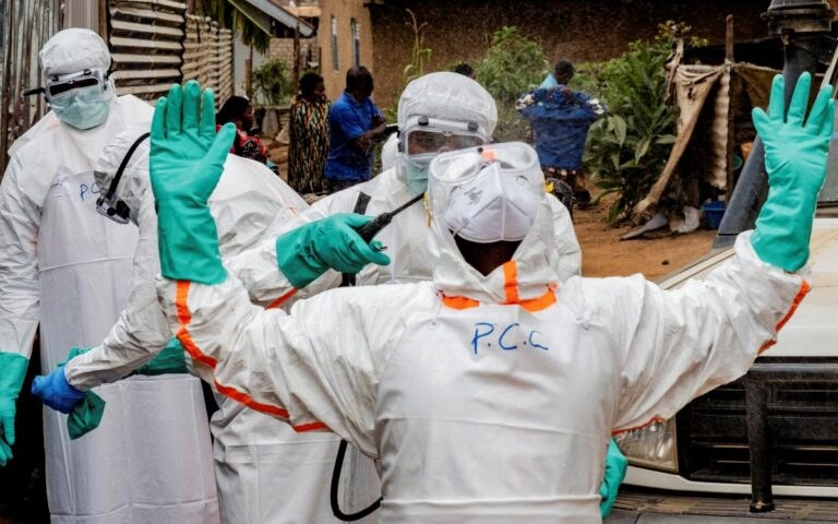 Uganda declara fin del brote de ébola tras 42 días