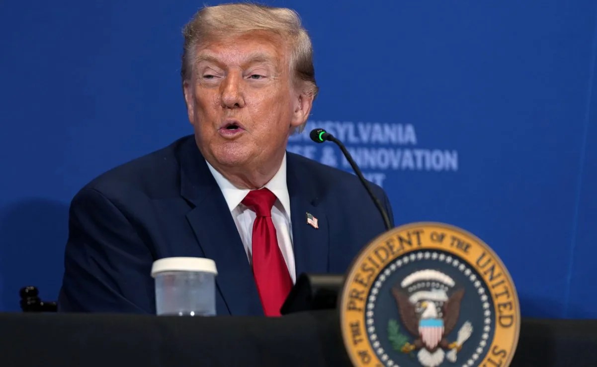 Operador del teleprónter de Trump es investigado por apuestas