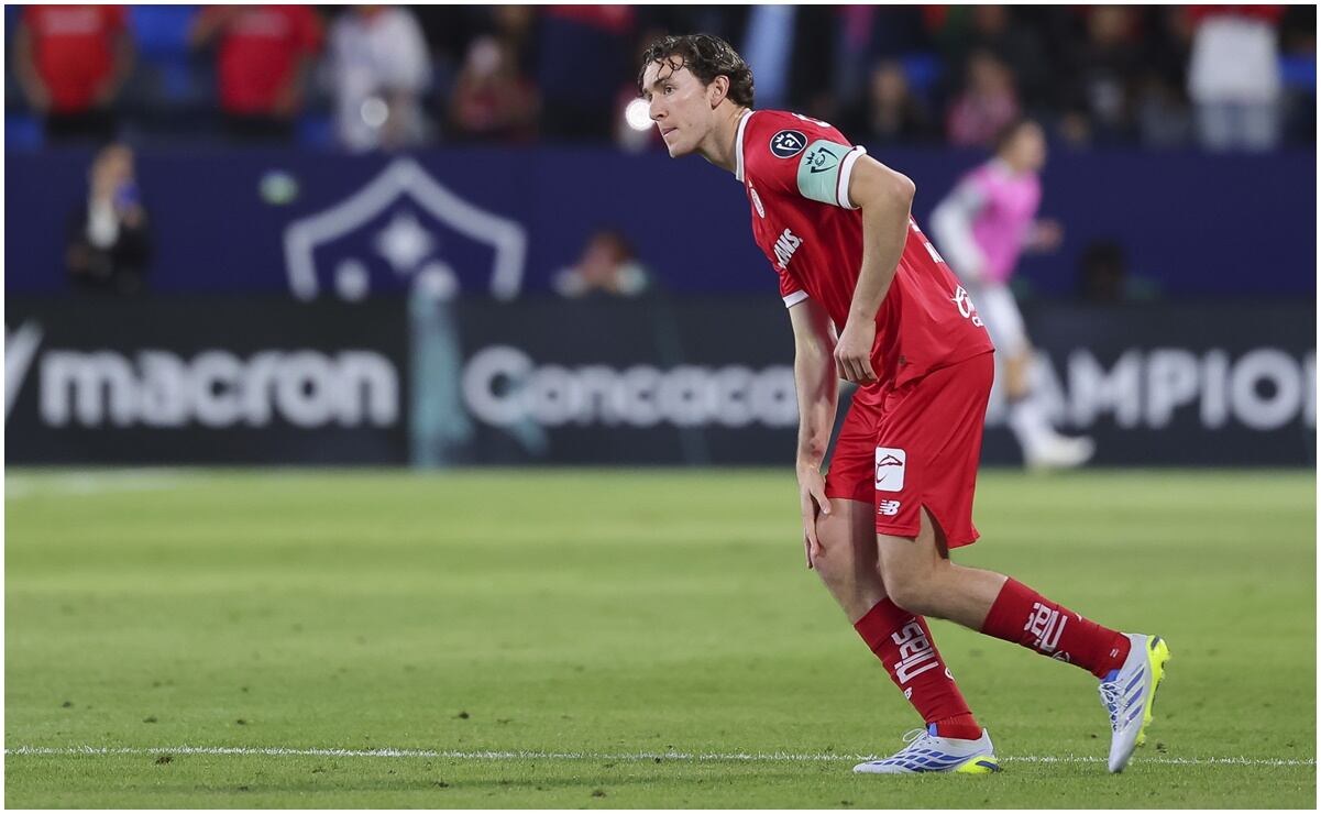 Marcel Ruiz fuera de canchas por siete u ocho meses