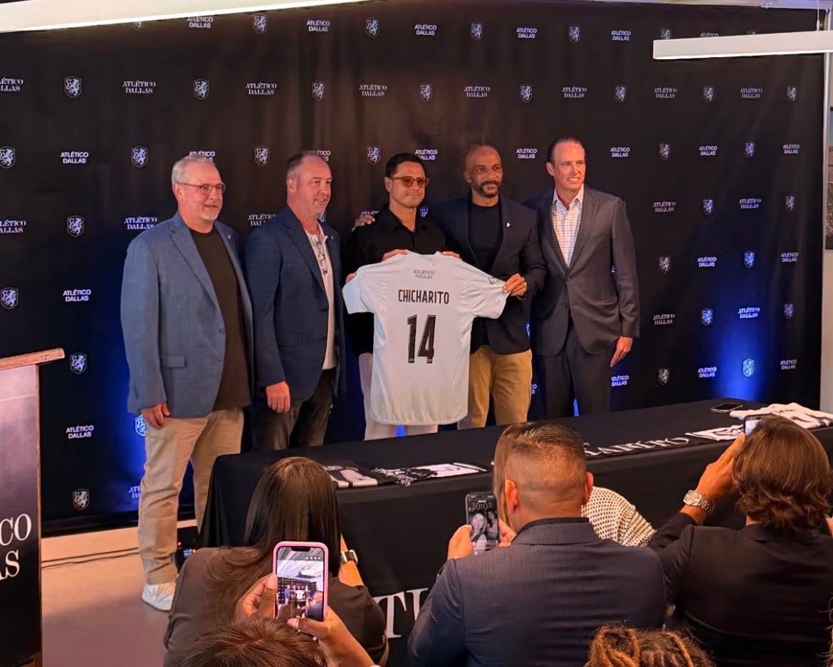 Chicharito Hernández critica su etapa en Chivas en Dallas
