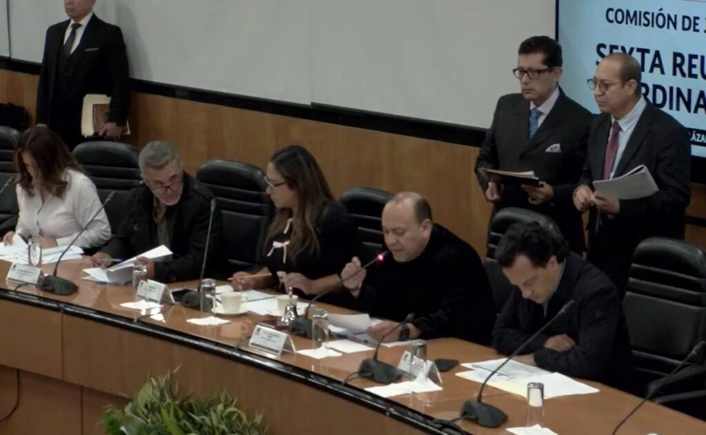 Diputados aprueban tipificar suplantación de identidad digital