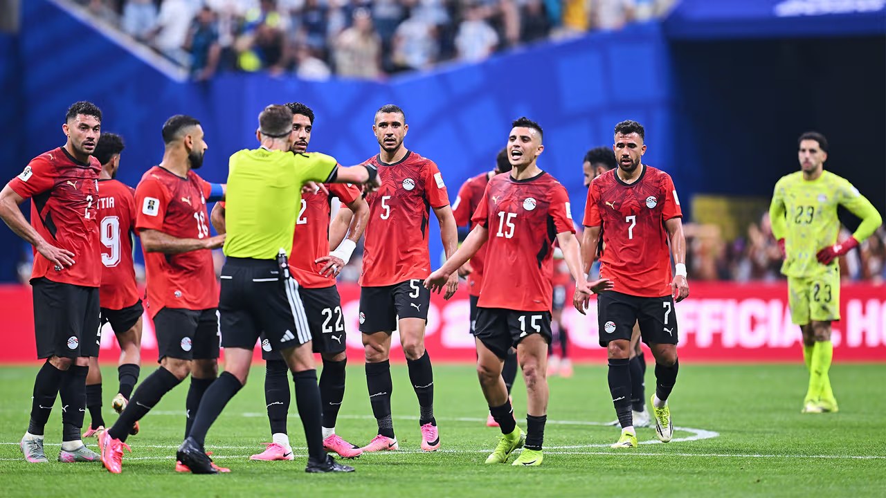 Egipto exige sanción para árbitro tras partido con Argentina