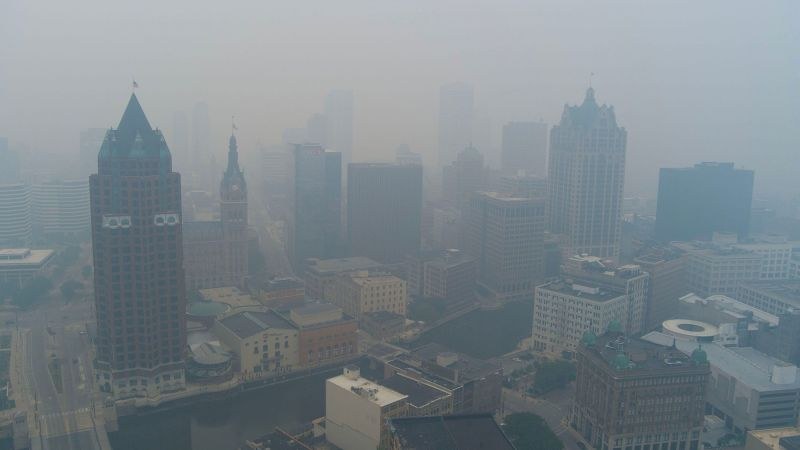 Humo de incendios en Canadá afecta calidad del aire en EE.UU.