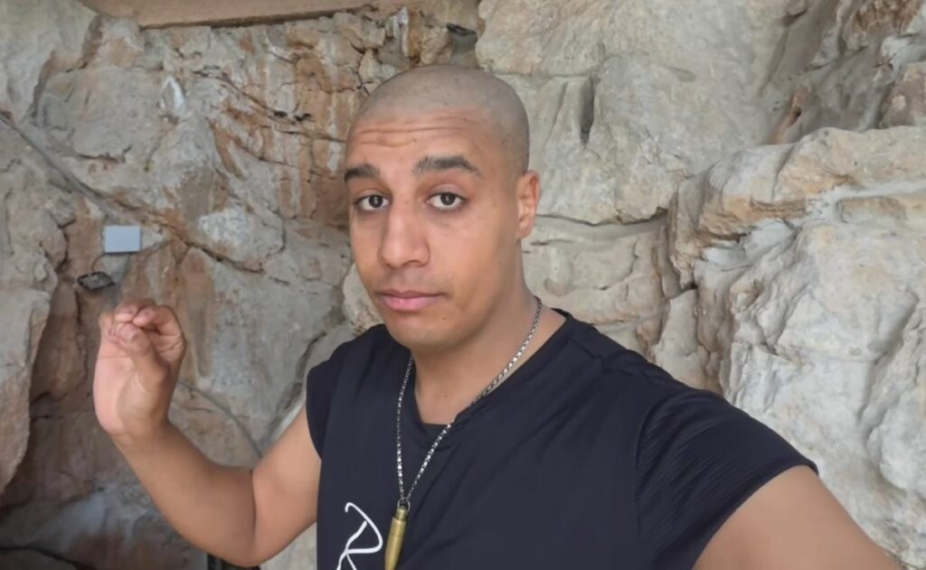 Influencer marroquí condenado por cocinar perro callejero