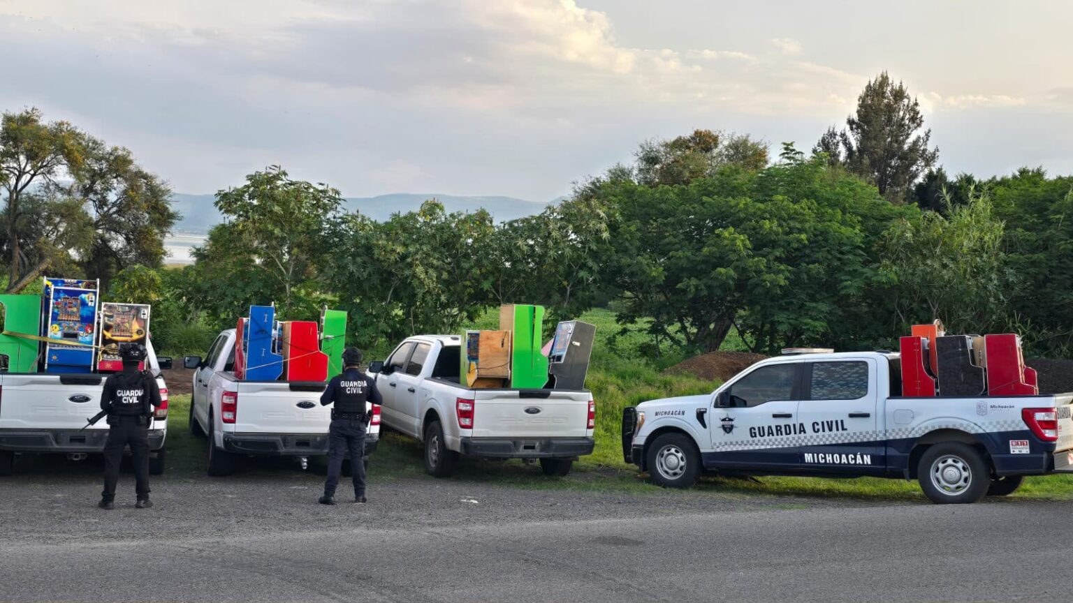 Aseguran 143 máquinas tragamonedas en Sonora y Michoacán