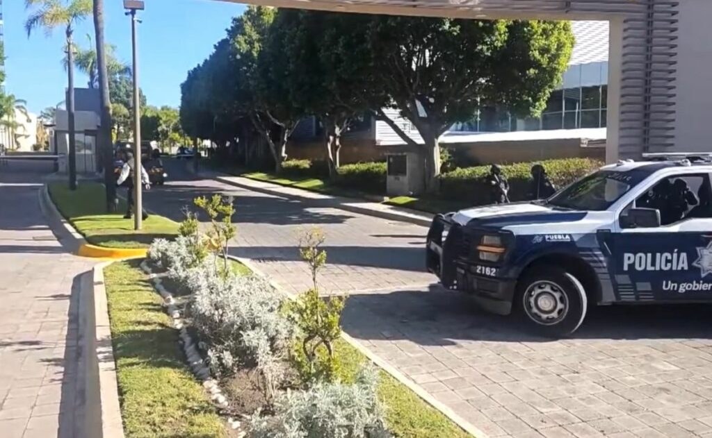 Detienen a presunto tirador en Vía Atlixcáyotl Puebla