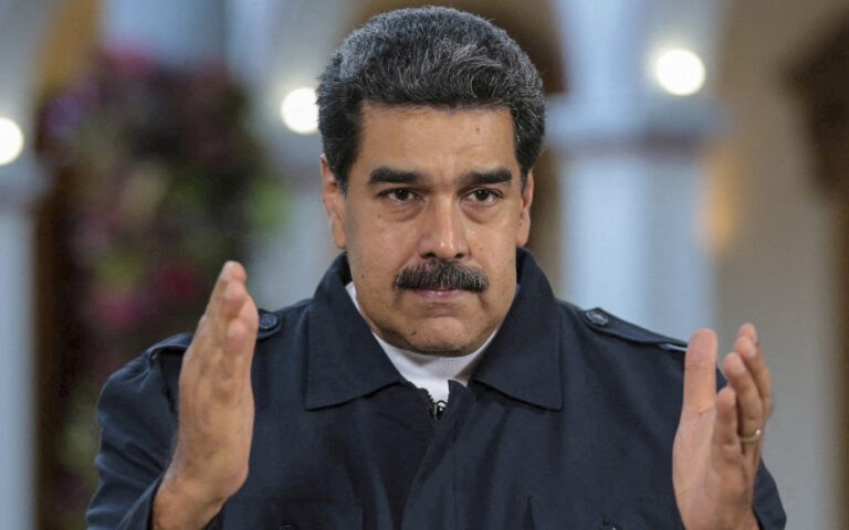 Ordenan indemnización a Maduro y Saab por abusos en Venezuela