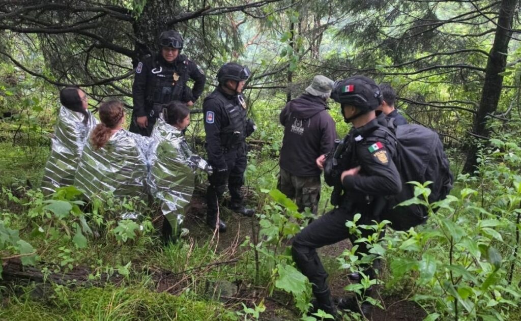 Rescatan a tres mujeres extraviadas en Parque de los Dinamos