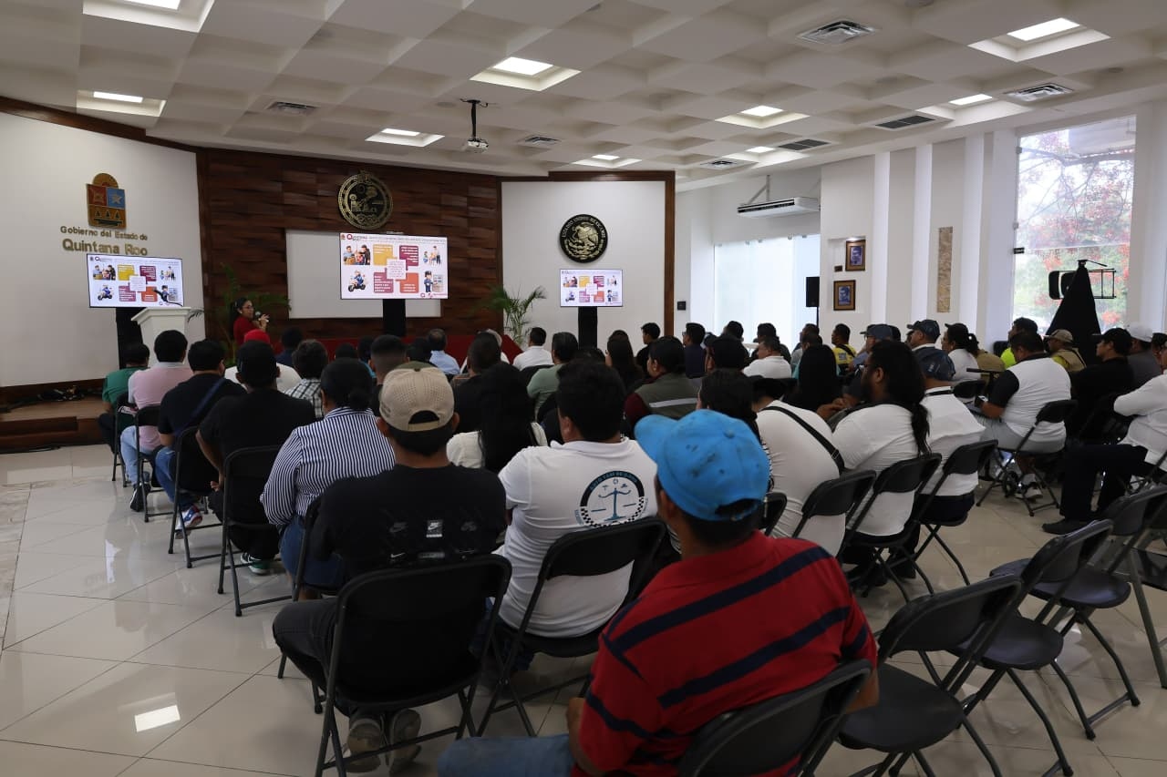 Capacitan a operadores en licencias y prevención en Playa