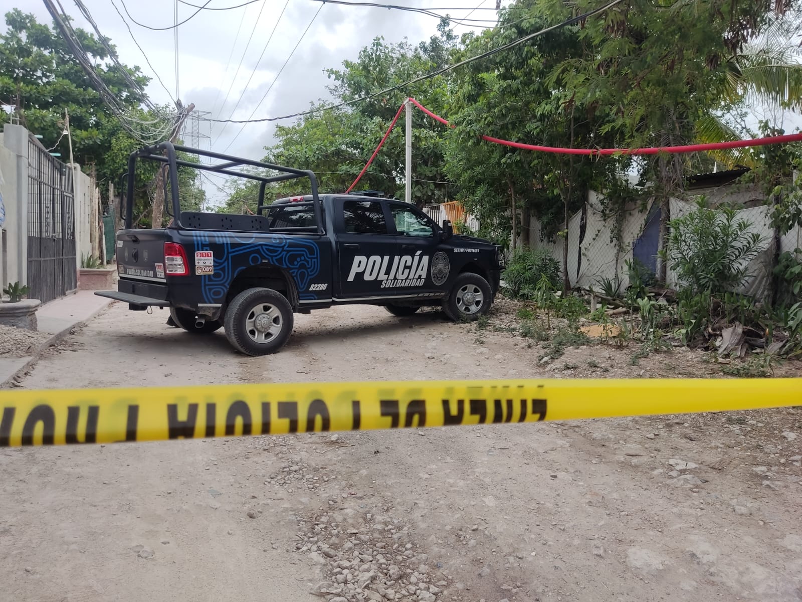 Ejecutan a dos hombres en zona de invasión de Playa del Carmen