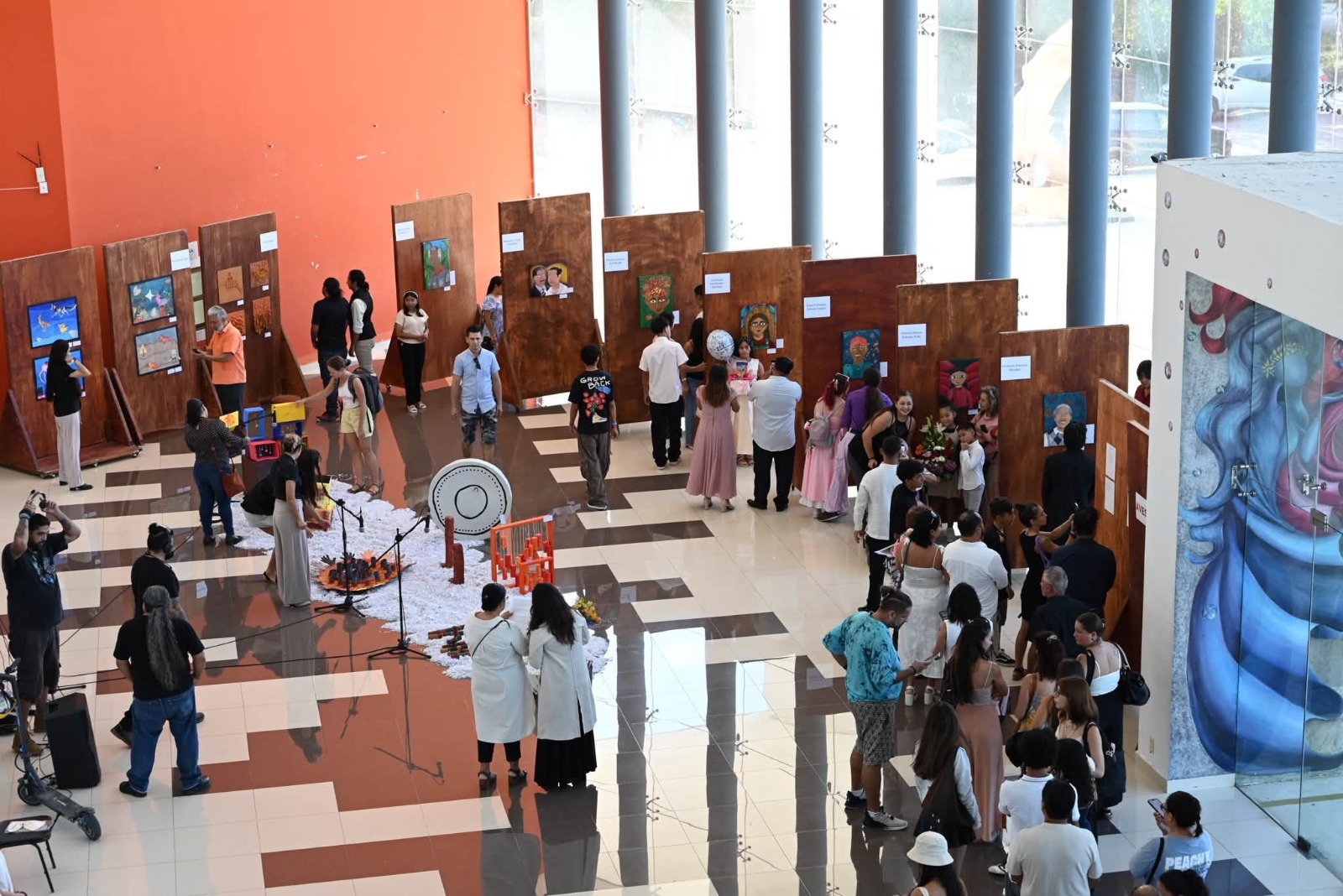 Playa del Carmen celebra egresados de la EIAA-INBAL 2023-2026