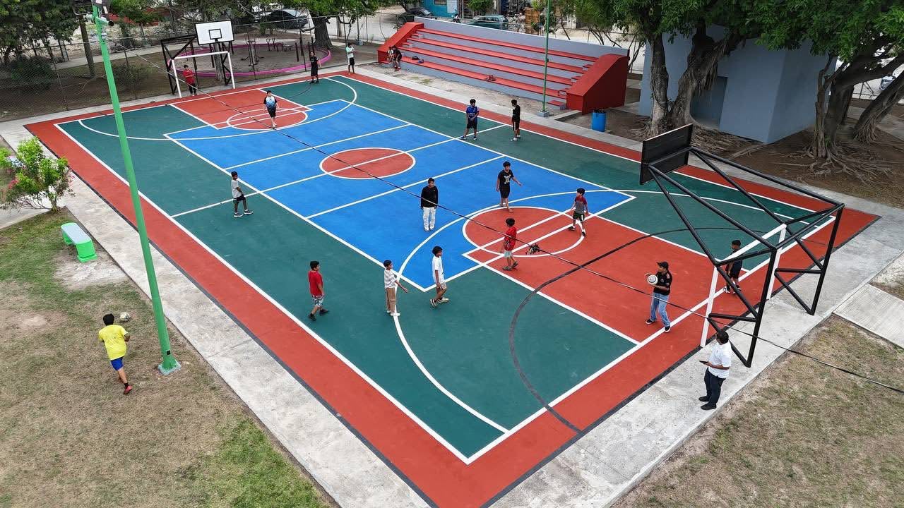 Cancún recupera espacios deportivos para fortalecer comunidad