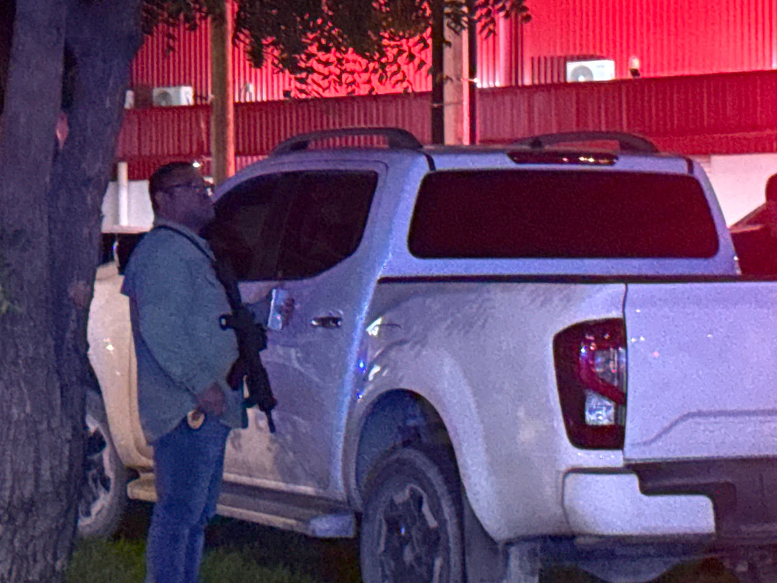 Ataque armado en avenida Guayacán deja un detenido y un ministerial herido