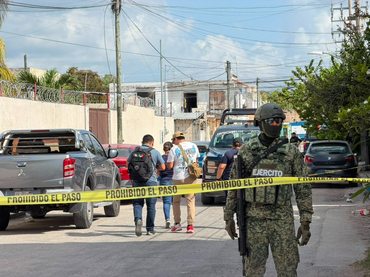 Hieren de bala a hombre en la SM 67 de Cancún